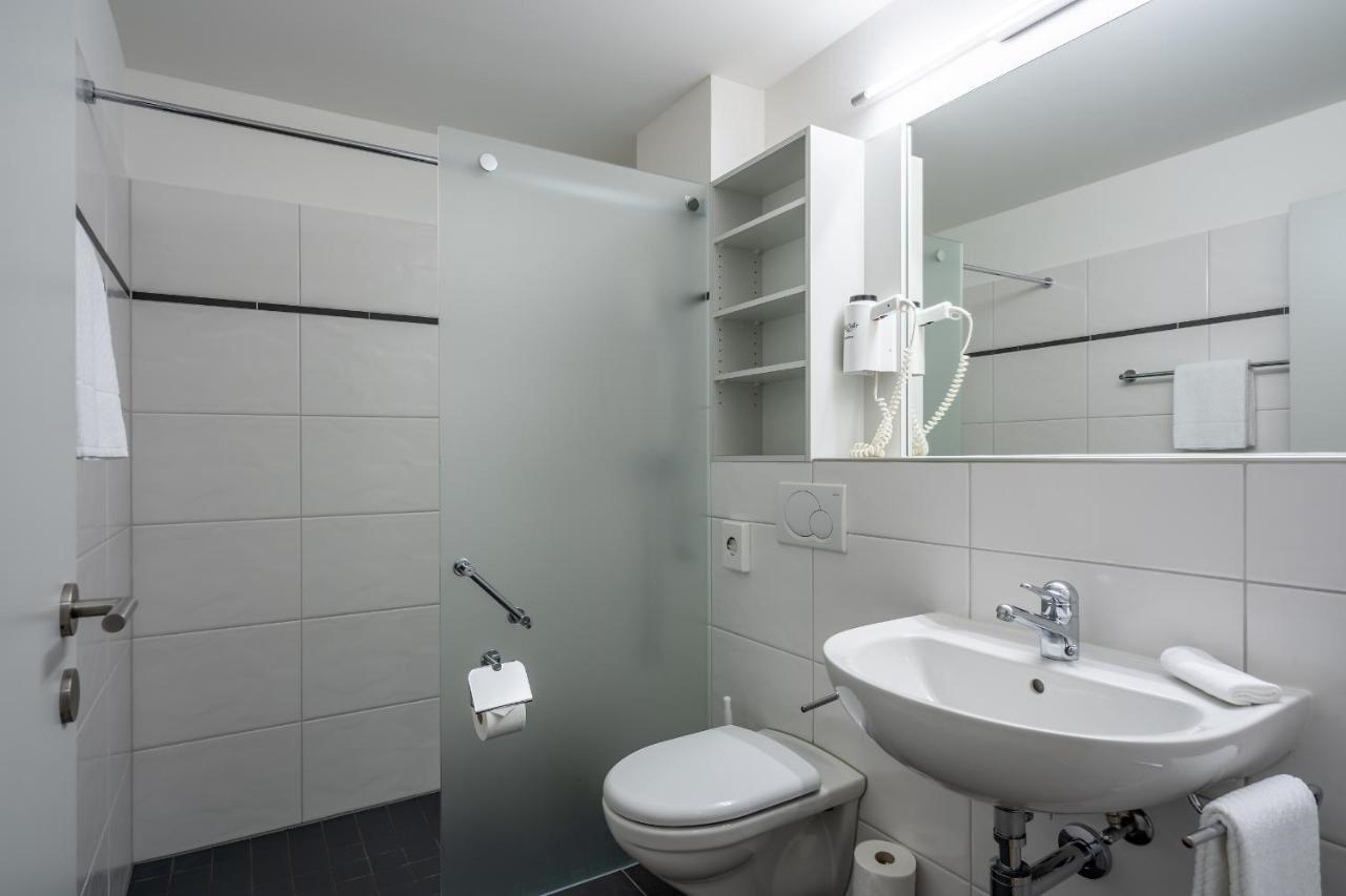 Hotel Artos Interlaken Luaran gambar